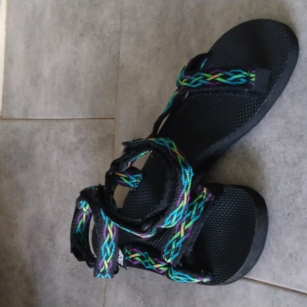 TEVA SANDALS - Picture 8 of 9